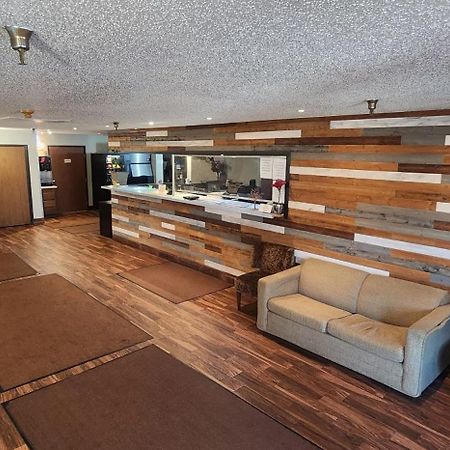 Rodeway Inn West Fargo Buitenkant foto