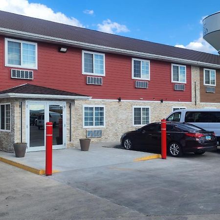 Rodeway Inn West Fargo Buitenkant foto