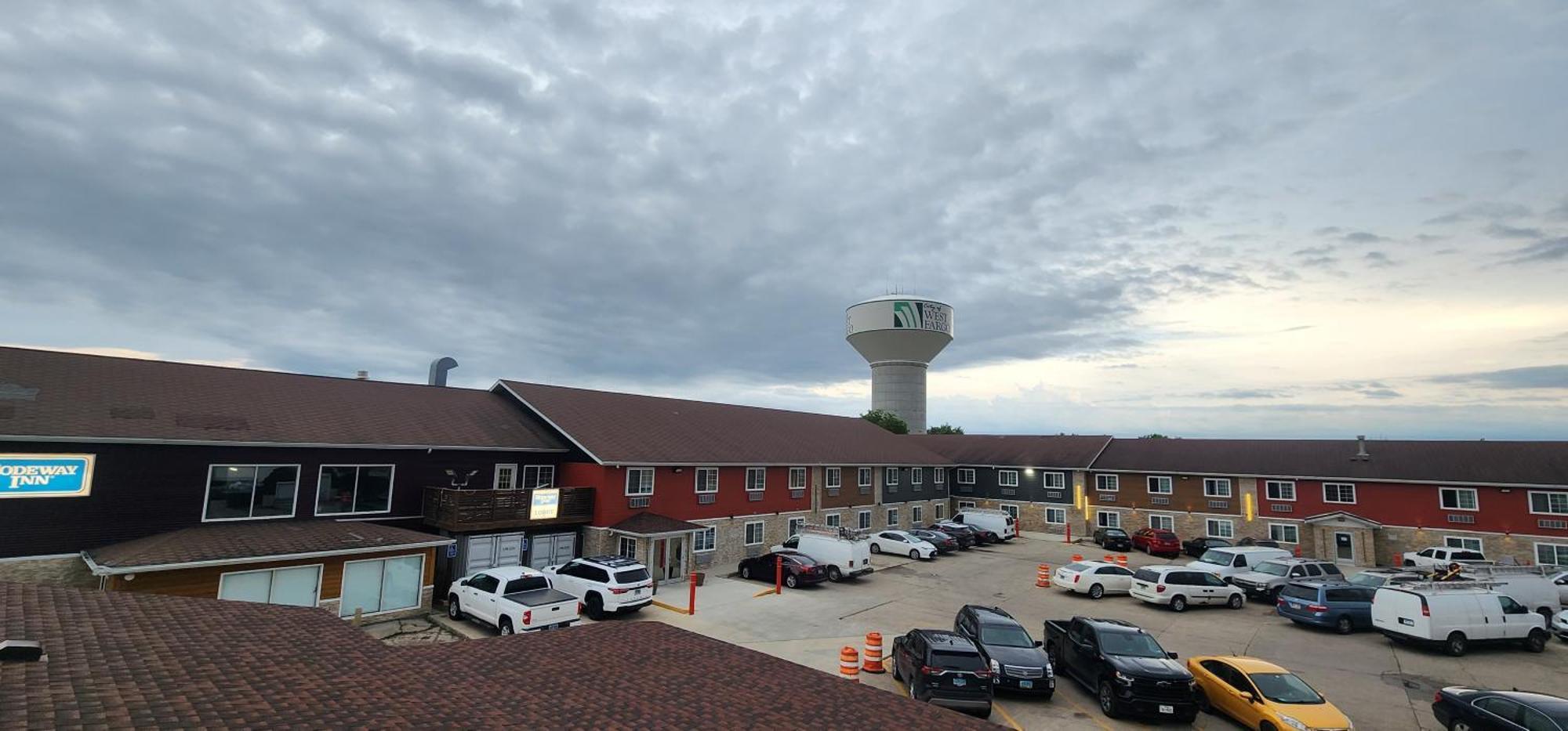 Rodeway Inn West Fargo Buitenkant foto
