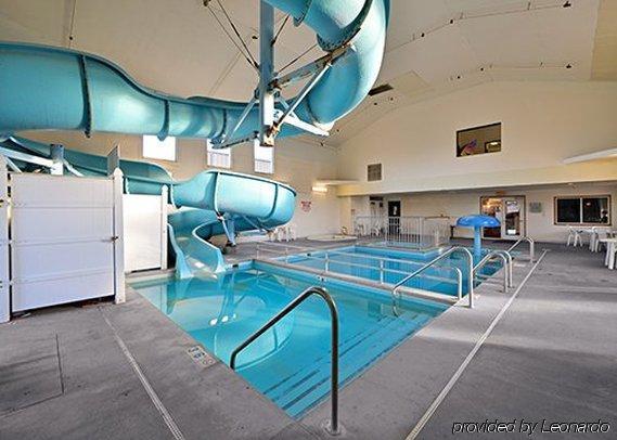 Rodeway Inn West Fargo Buitenkant foto