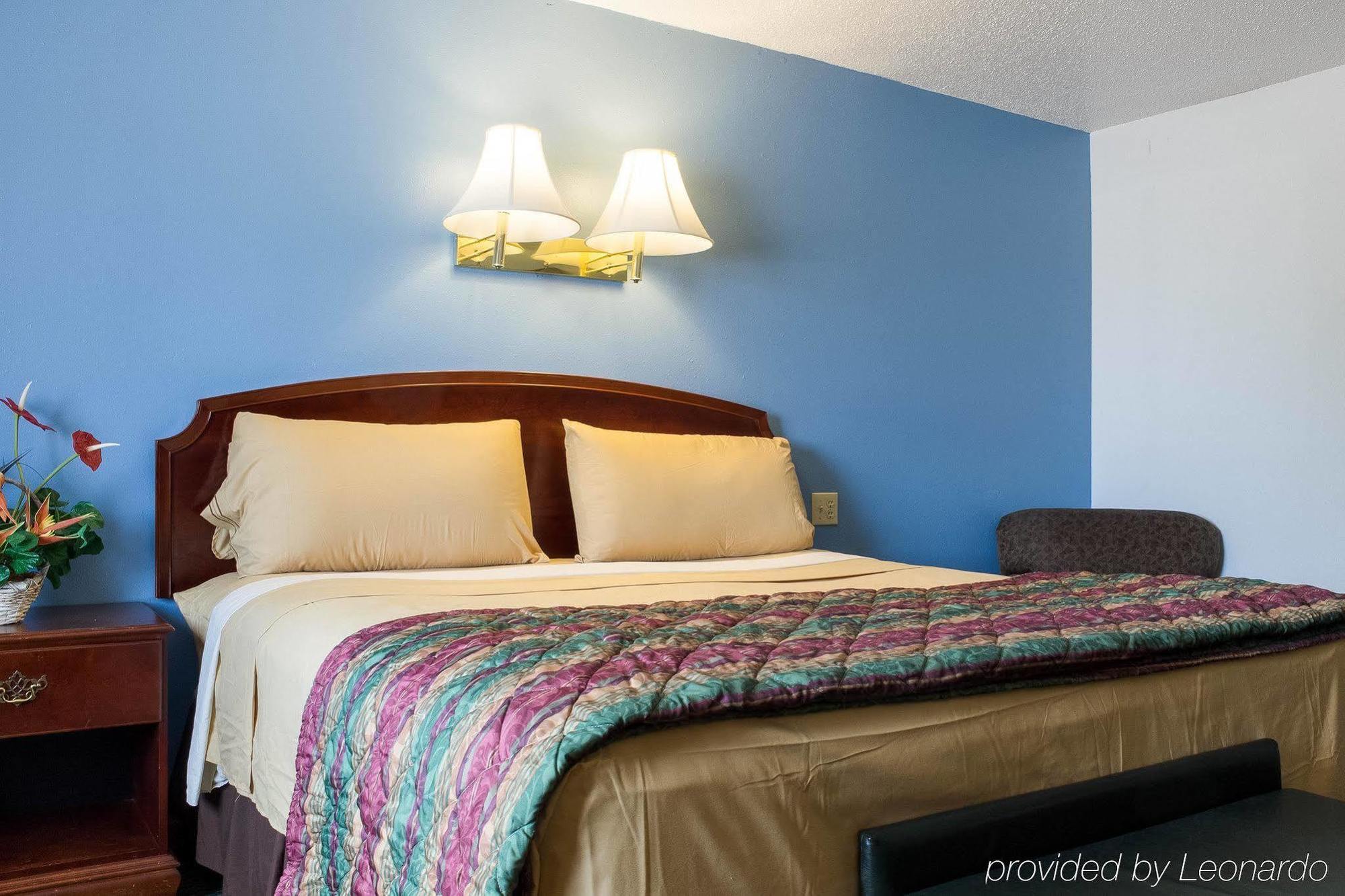 Rodeway Inn West Fargo Buitenkant foto